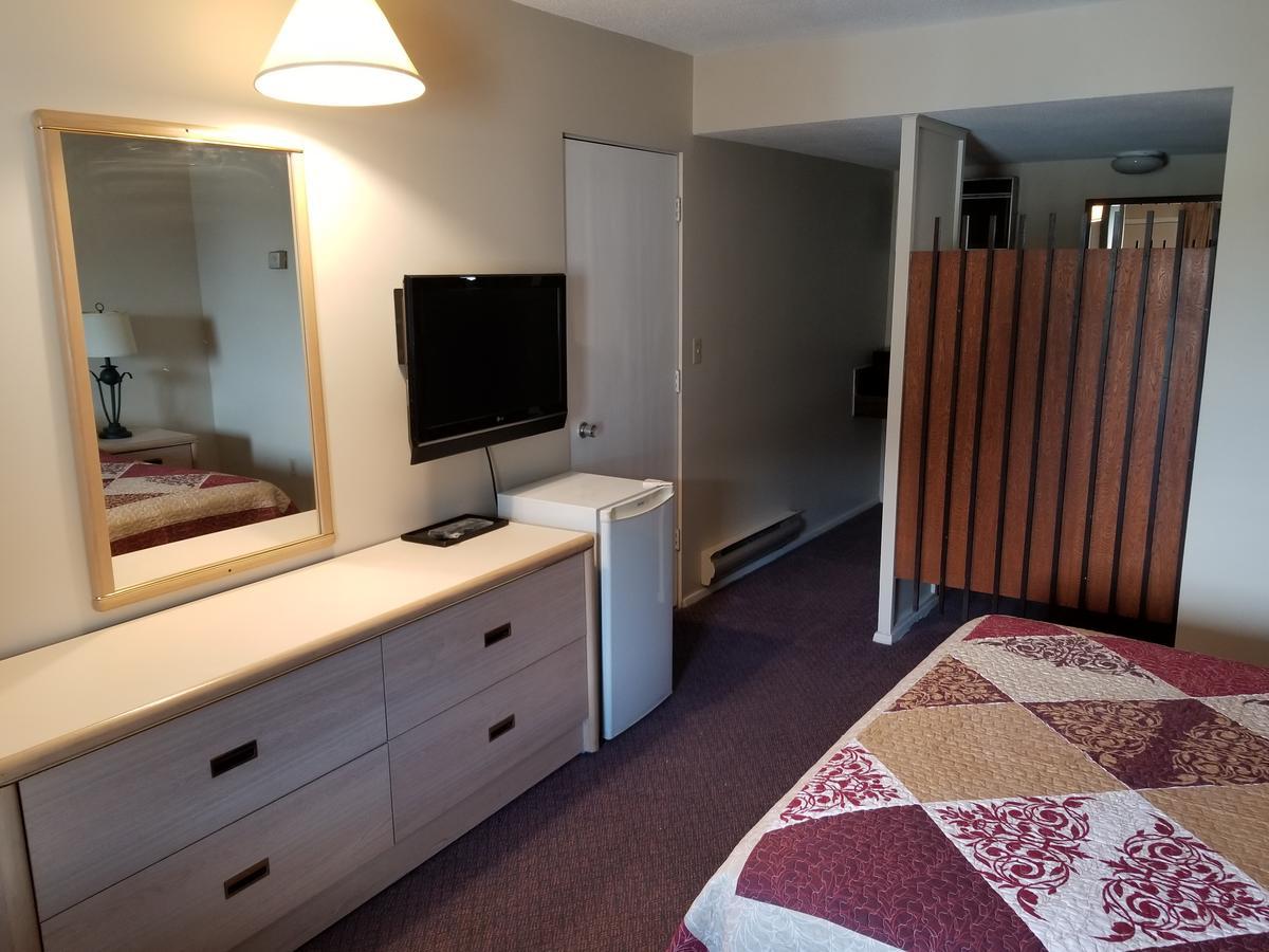 Slumber Lodge Williams Lake Esterno foto